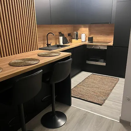 Una-no1 Appartement *